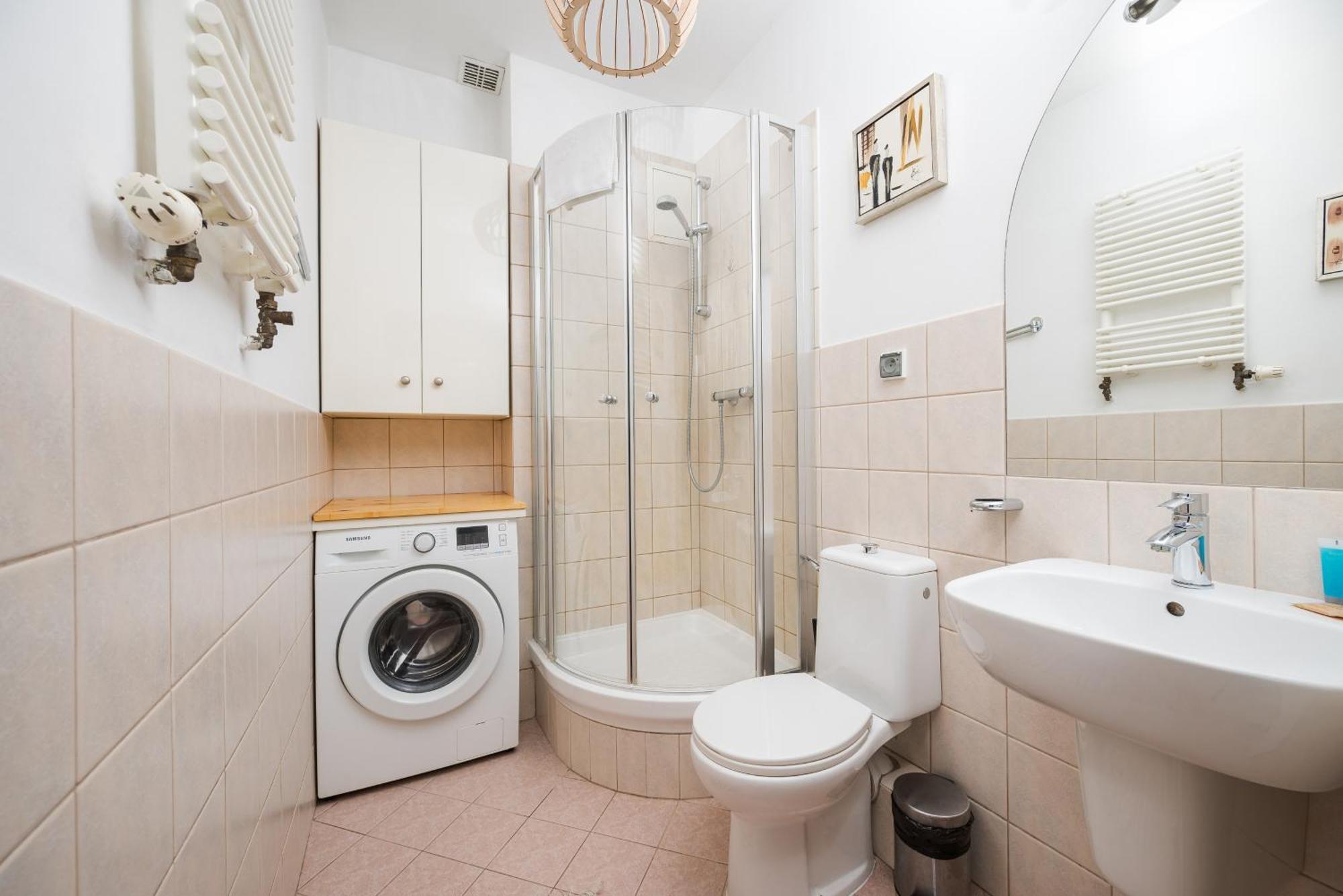 Metro Mlynow Pleasant Apartament Varsó Kültér fotó