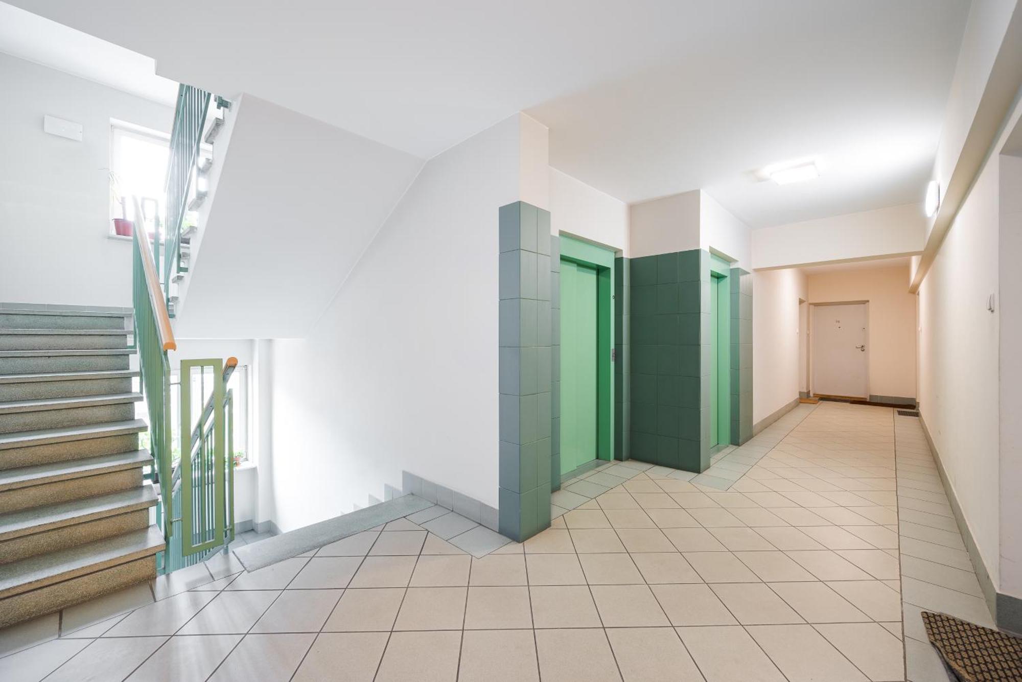 Metro Mlynow Pleasant Apartament Varsó Kültér fotó